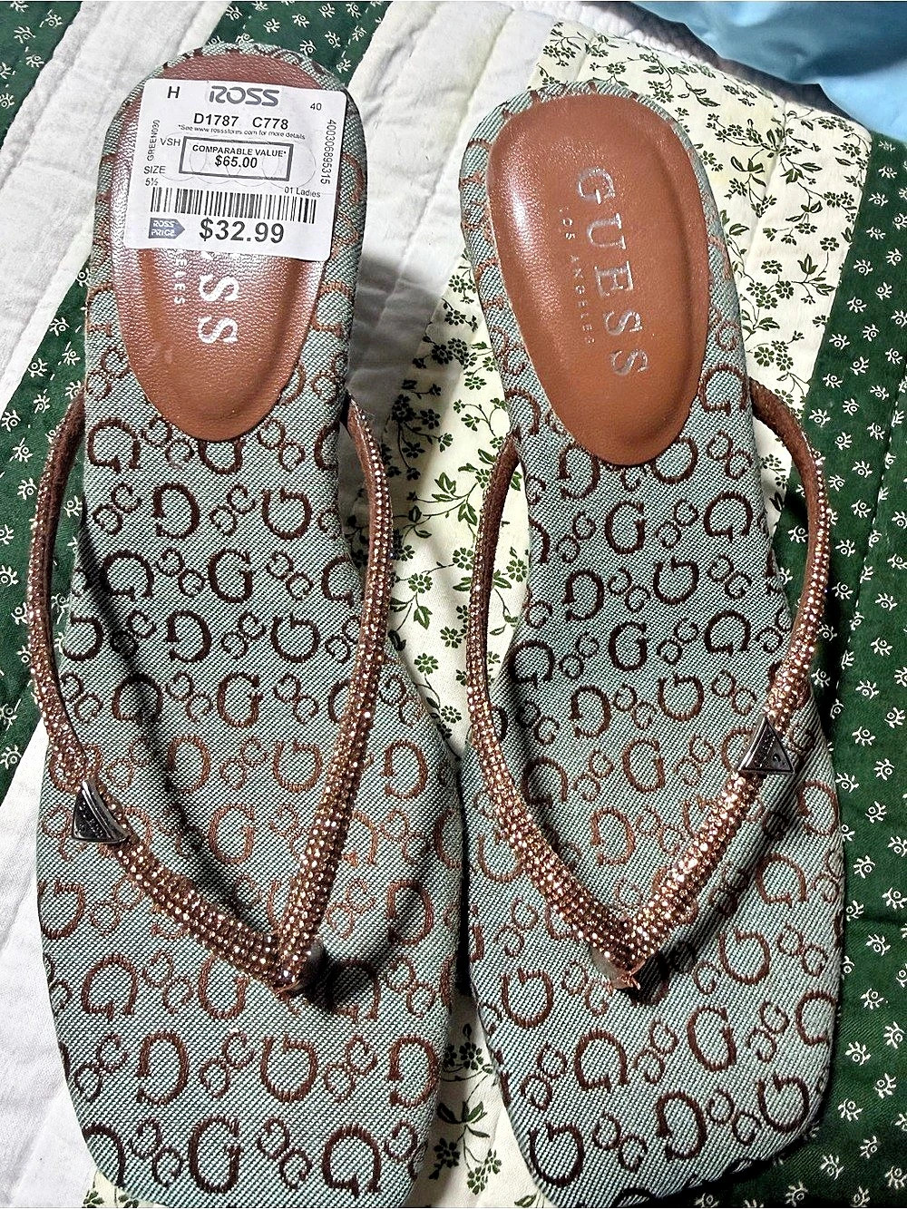 GUESS Mayan Rhinestone Thong Kitten Heel Sandals Brown & Green US 6